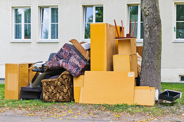 Best Yard Cleanup Services  in Calumet, PA